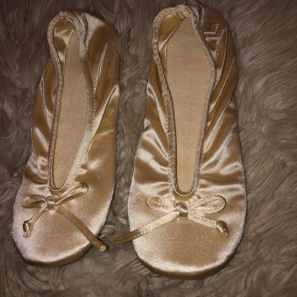 Isotoner satin house shoes